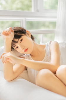高桥智秋